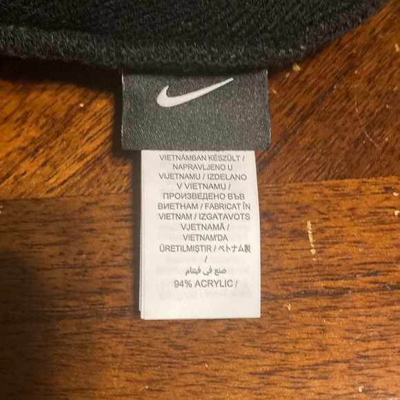 NWT Nike Ohio State Buckeyes 2024 Terra Military Cuff Knit Beanie - Green - Picture 10 of 13